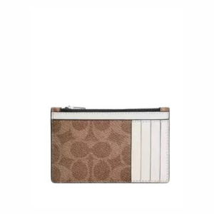 ONLINE JULY24 - COACH ZIP CARD CASE IN SIGNATURE TAN/CHALK (CV764)