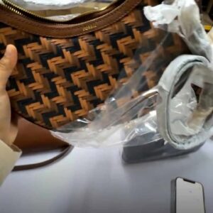 (INTERNAL USE ONLY) LD MAY 15 FOSSIL HOBO ANYAM XBODY/SHOULDER