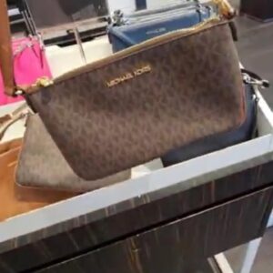 (INTERNAL USE ONLY) LD MAY 11 MK WRISTLET SIGN BROWN