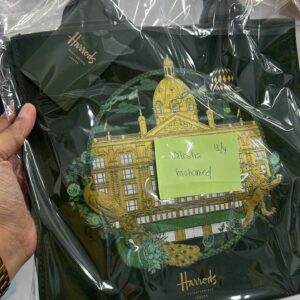 (INTERNAL USE ONLY) LD APR 13 HARRODS SMALL TOTE GREEN WITH BUILDING PRINT GOLD