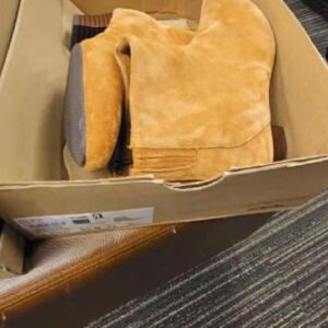 (INTERNAL USE ONLY) LD JUNE 3 CLARK TERESA BOOT IN DARK TAN SUEDE