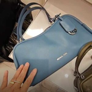 (INTERNAL USE ONLY) LD NOV 21 MK CECILY LARGE SHOULDER BAG BLUE