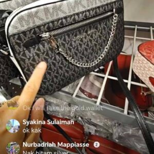 (INTERNAL USE ONLY) LD NOV 24 MK JST CHAIN XBODY COLORBLOCK BLACK/SILVER MULTI