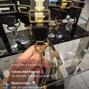 (INTERNAL USE ONLY) LD NOV 26 MJ STRAPS BLACK GOLD TENGAH SMALL