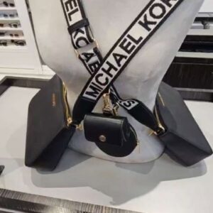 (INTERNAL USE ONLY) LD JAN 29 MK JST CROSSBODY BAG W AIRPOD PRO CASE BLACK GOLD HW