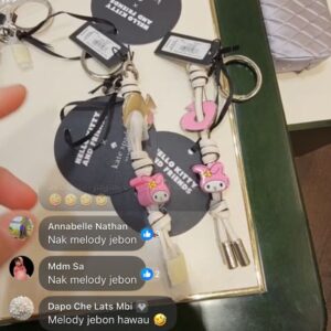 (INTERNAL USE ONLY) LD FEB 7 HELLO KITTY & FRIENDS X KS MY MELODY ENAMEL KNOTT BAG CHARM PINK RM395 - MELODY JEBON