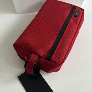 RSM TUMI MEDIUM KIT TRAVEL ACCESSORY RED/BLACK