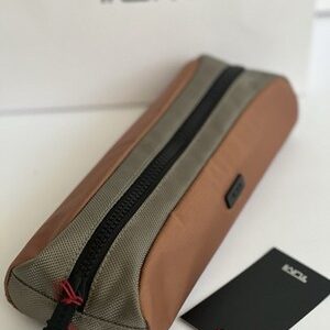 RSM TUMI TRAVEL ACCESSORY CORD POUCH CIDER/SAND